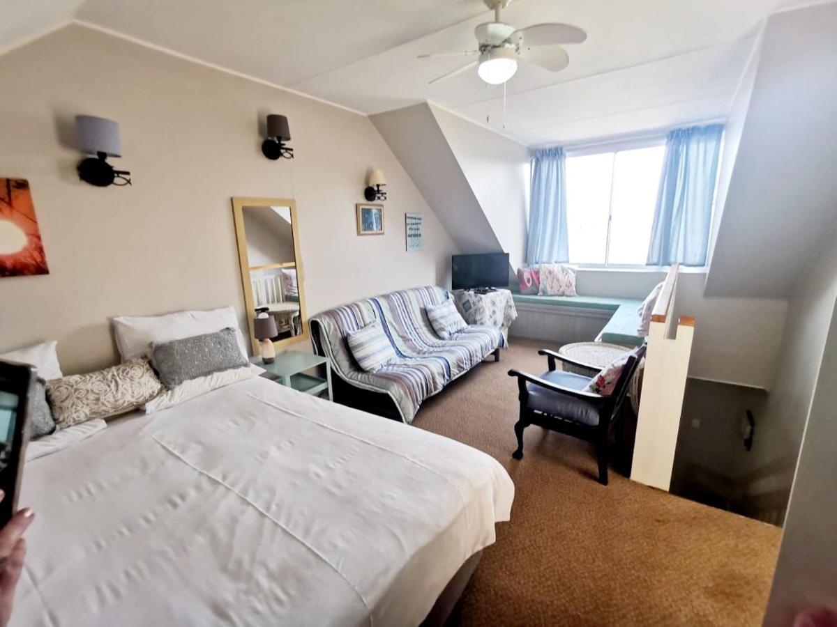 The Coelacanth Guest House And Beach Thyme Self Catering Kiddʼs Beach 外观 照片