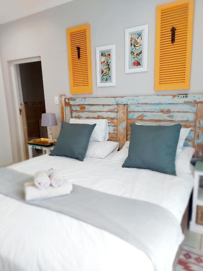 The Coelacanth Guest House And Beach Thyme Self Catering Kiddʼs Beach 外观 照片