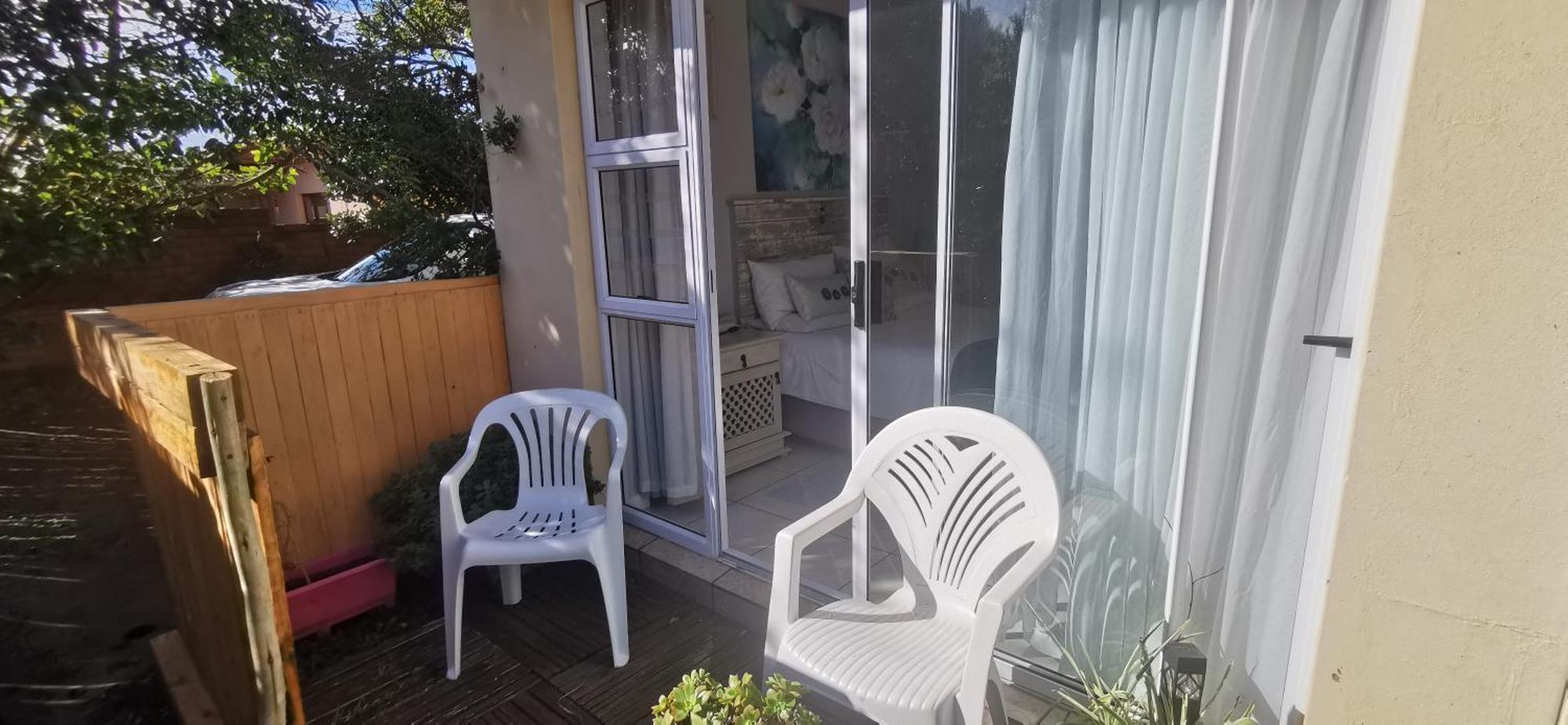 The Coelacanth Guest House And Beach Thyme Self Catering Kiddʼs Beach 外观 照片