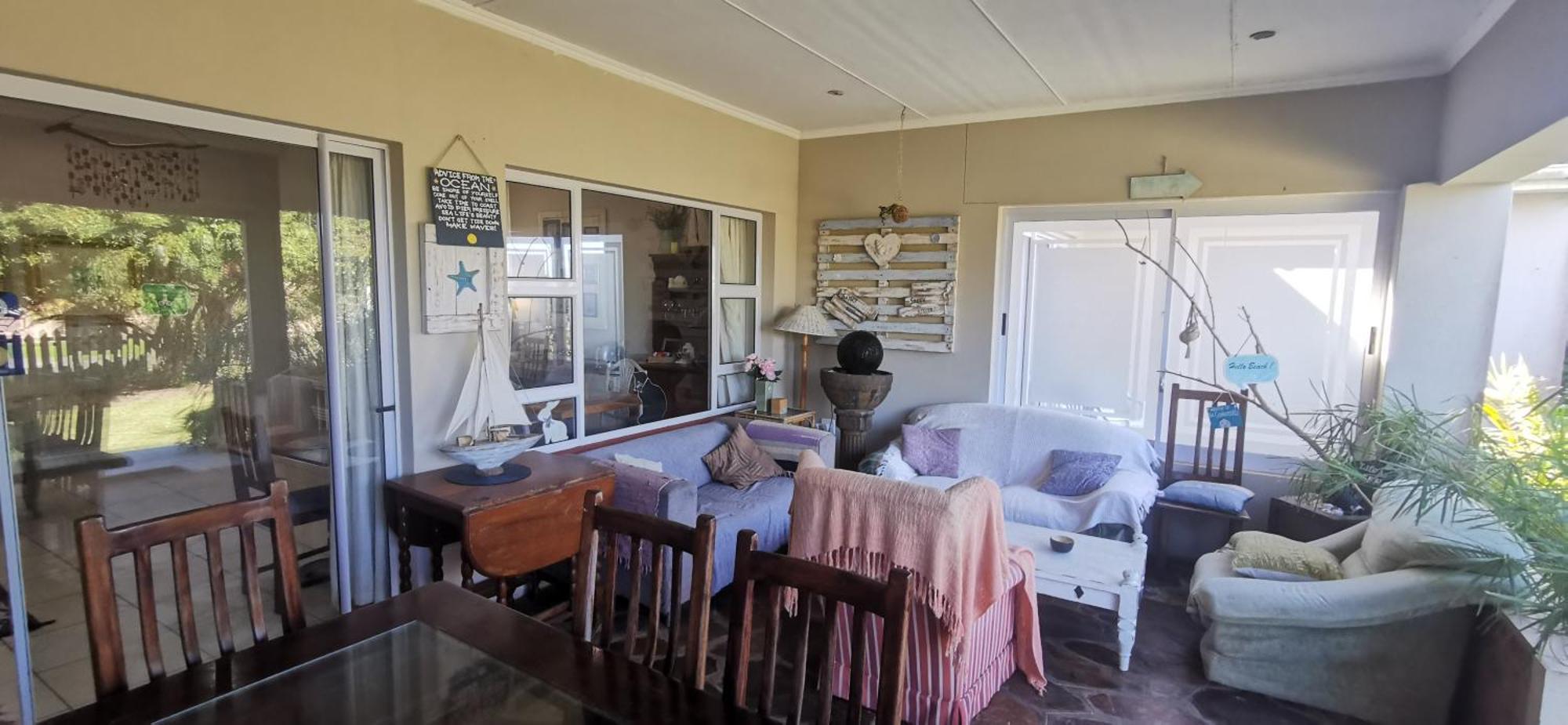 The Coelacanth Guest House And Beach Thyme Self Catering Kiddʼs Beach 外观 照片