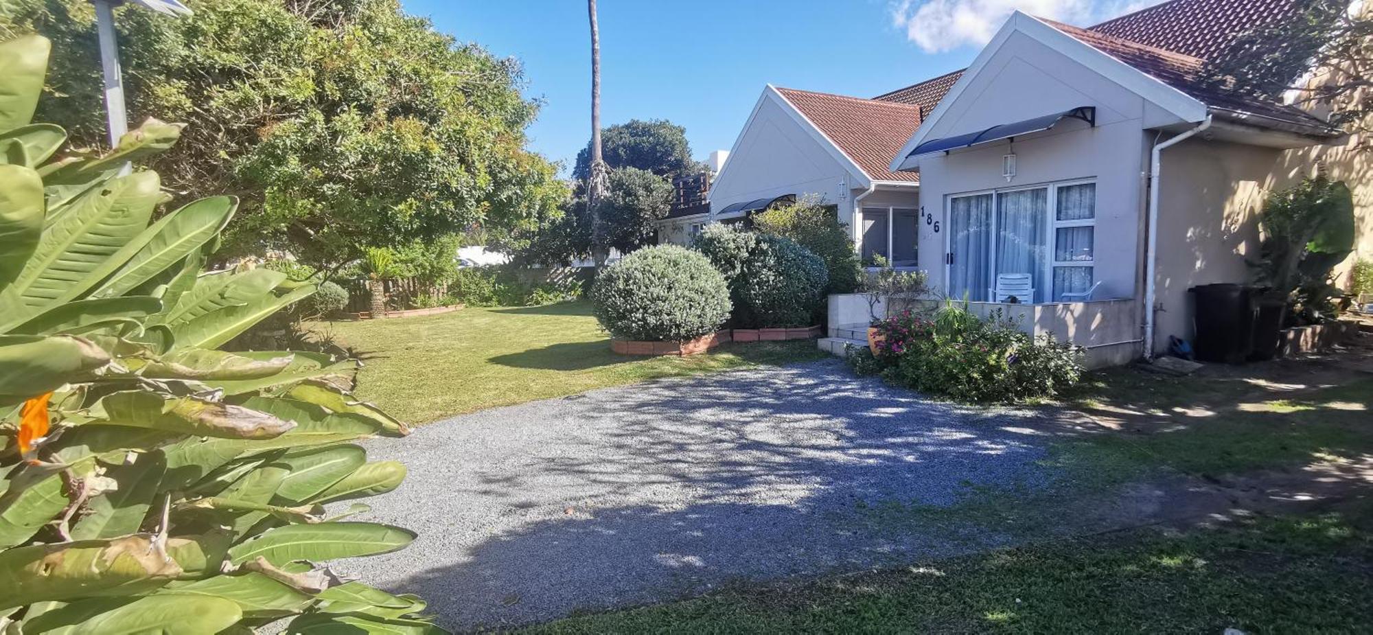 The Coelacanth Guest House And Beach Thyme Self Catering Kiddʼs Beach 外观 照片
