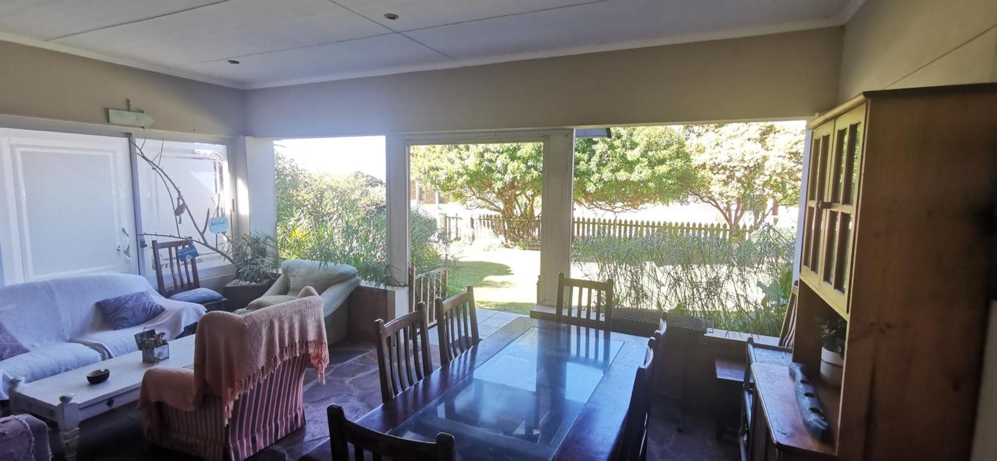 The Coelacanth Guest House And Beach Thyme Self Catering Kiddʼs Beach 外观 照片