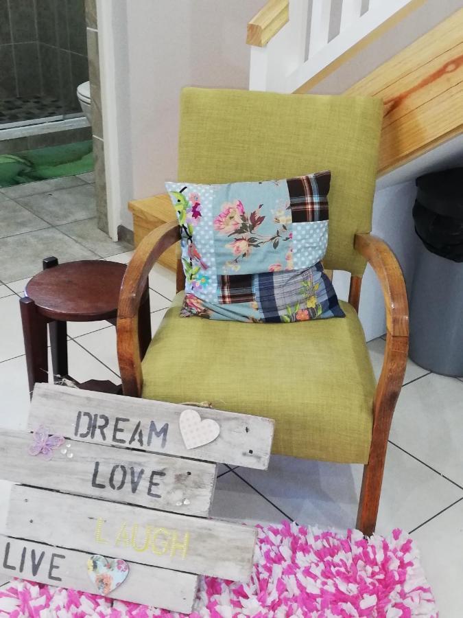 The Coelacanth Guest House And Beach Thyme Self Catering Kiddʼs Beach 外观 照片